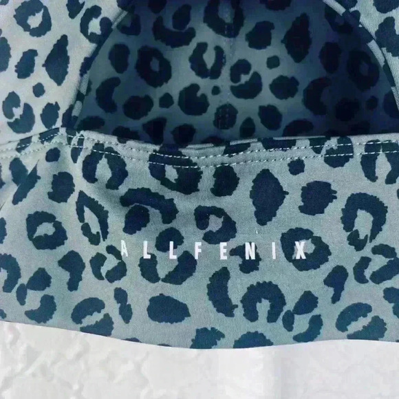 Anthropologie Allfenix black and gray leopard longline sport bra - Picture 4 of 5